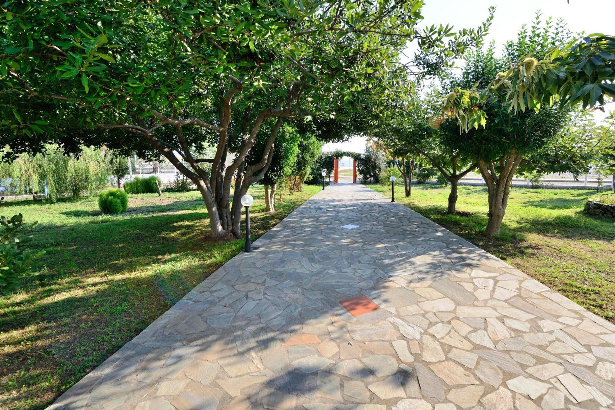 Apartments Ziogas Paralía Skotínis المظهر الخارجي الصورة
